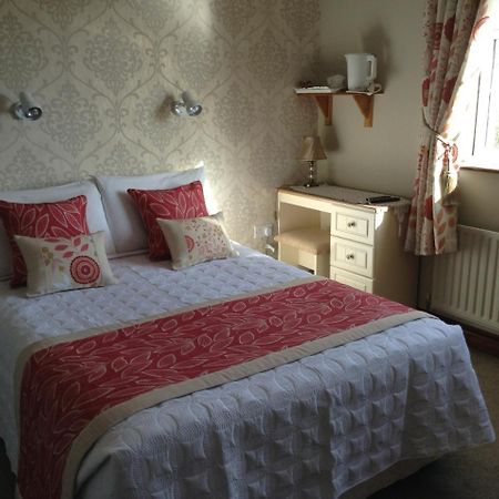Riverwalk House B&B Oughterard Exteriér fotografie