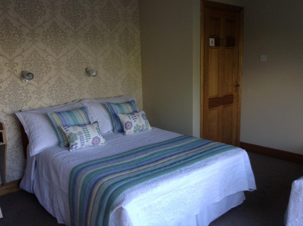 Riverwalk House B&B Oughterard Exteriér fotografie