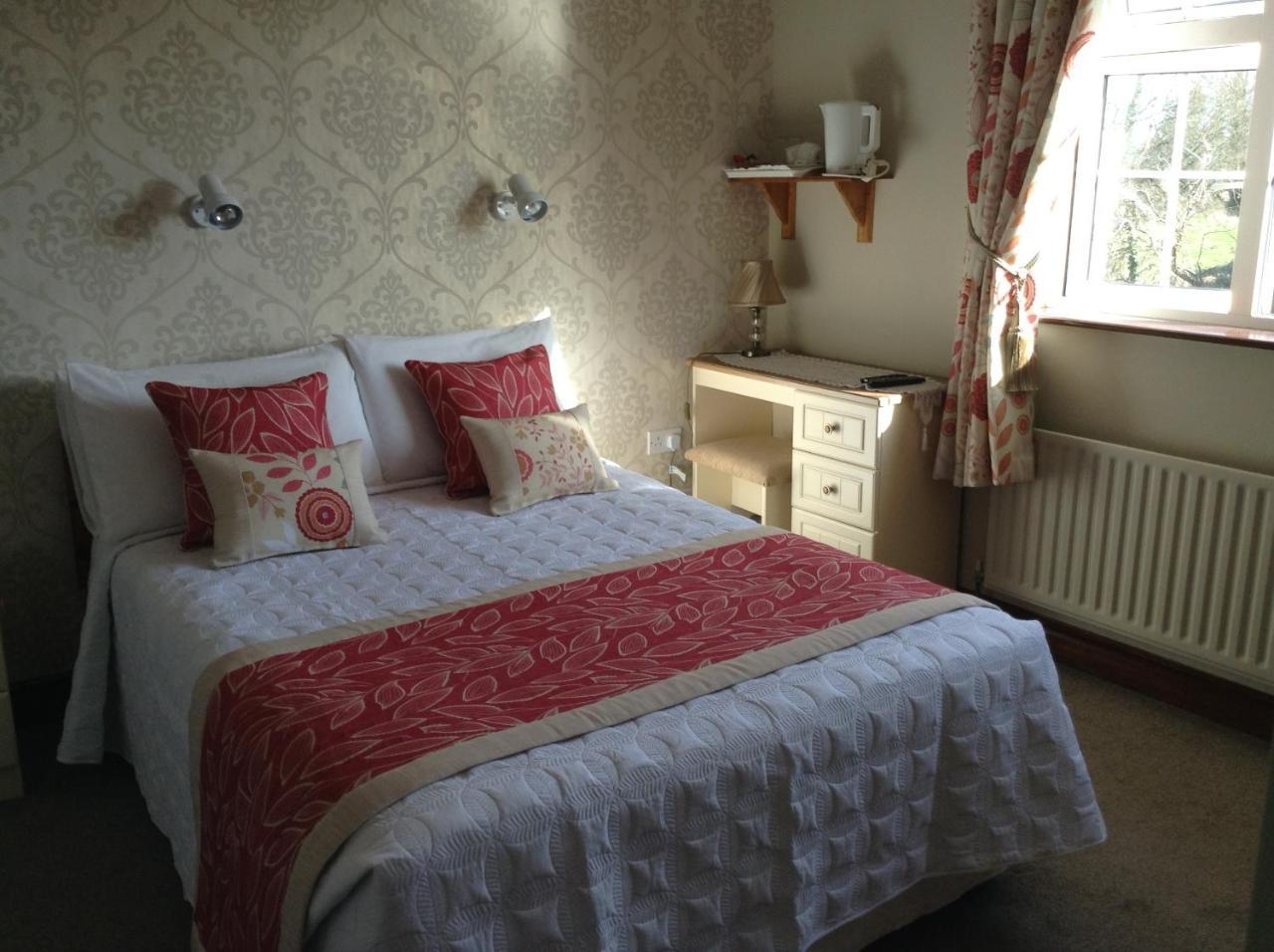 Riverwalk House B&B Oughterard Exteriér fotografie
